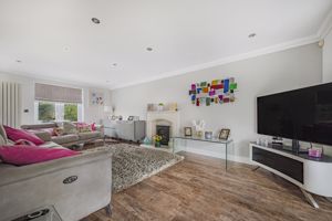 Photo 33- click for photo gallery